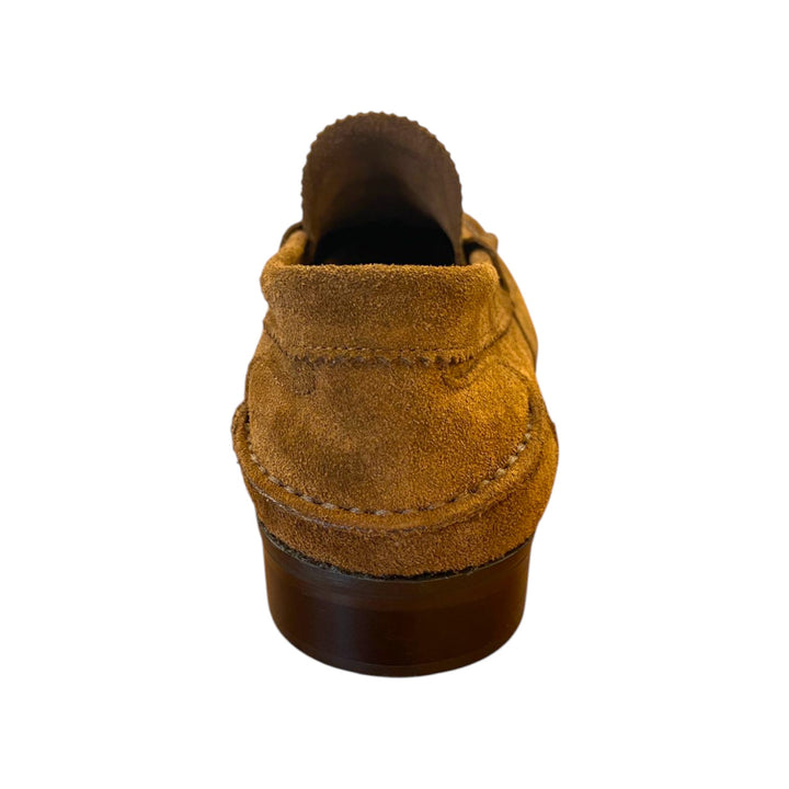 Mokkasiini mokkanahkaa, Cuoio