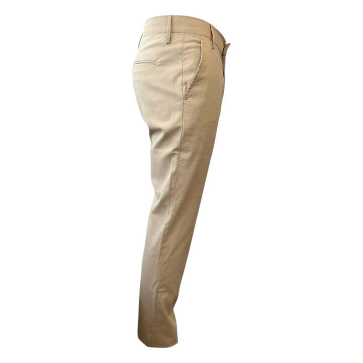Ultralight America-taskuilla varustetut Slim Corto -housut, Sand