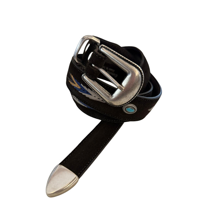 MOKKANAHKAINEN VYÖ, TUMMANRUSKEA